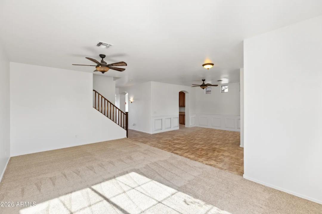 Real Estate Picture 10