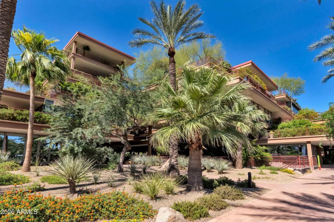 Real Estate Picture 37