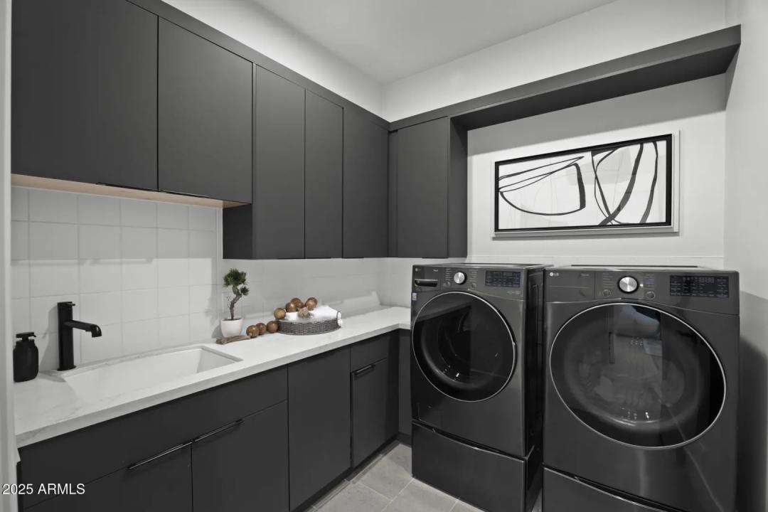 Real Estate Picture 25