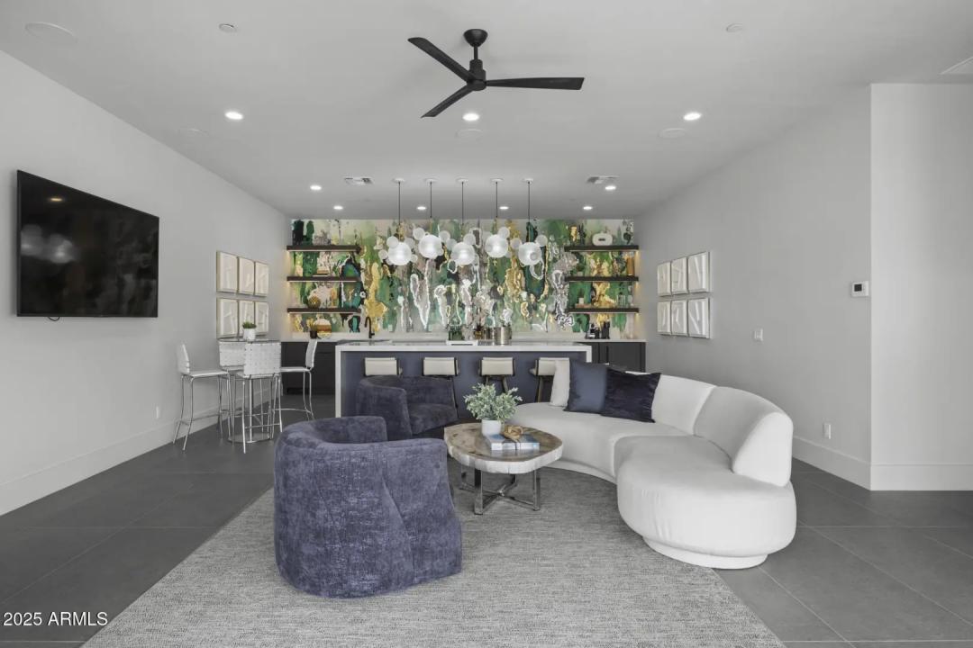 Real Estate Picture 47