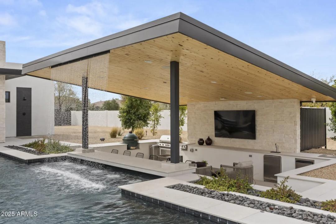 Real Estate Picture 57