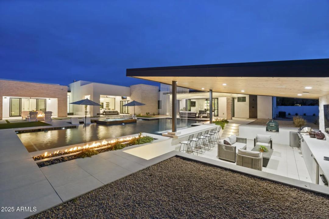 Real Estate Picture 80