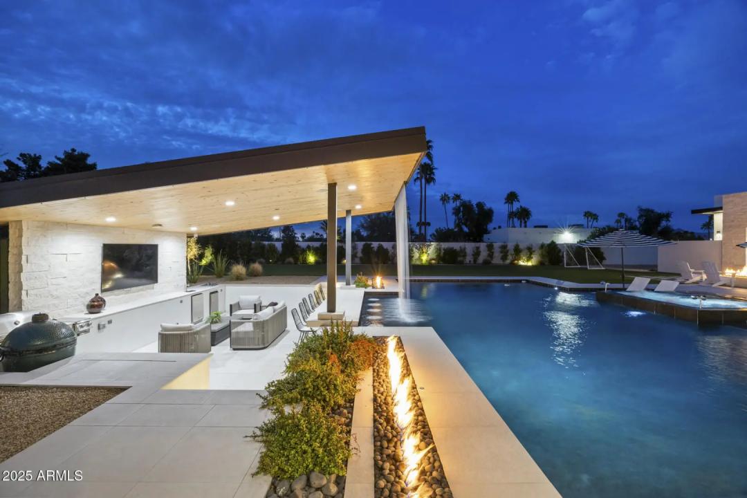 Real Estate Picture 81