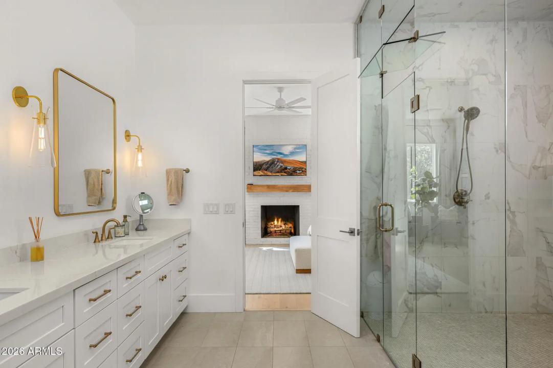 Real Estate Picture 19