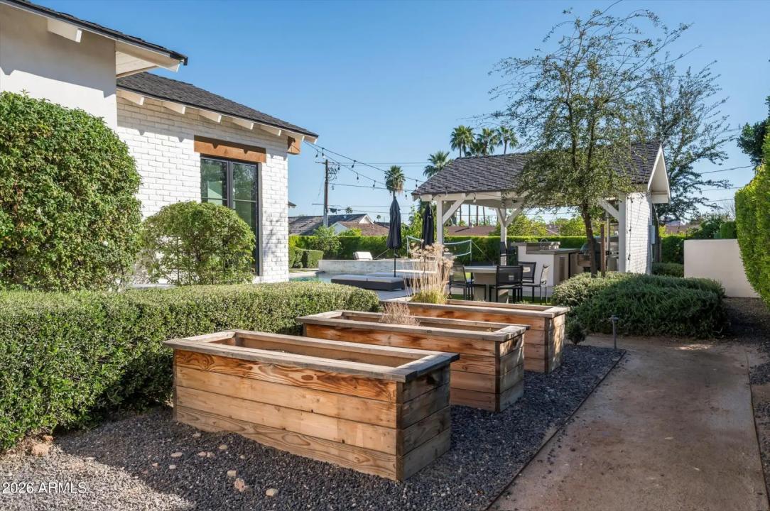 Real Estate Picture 51