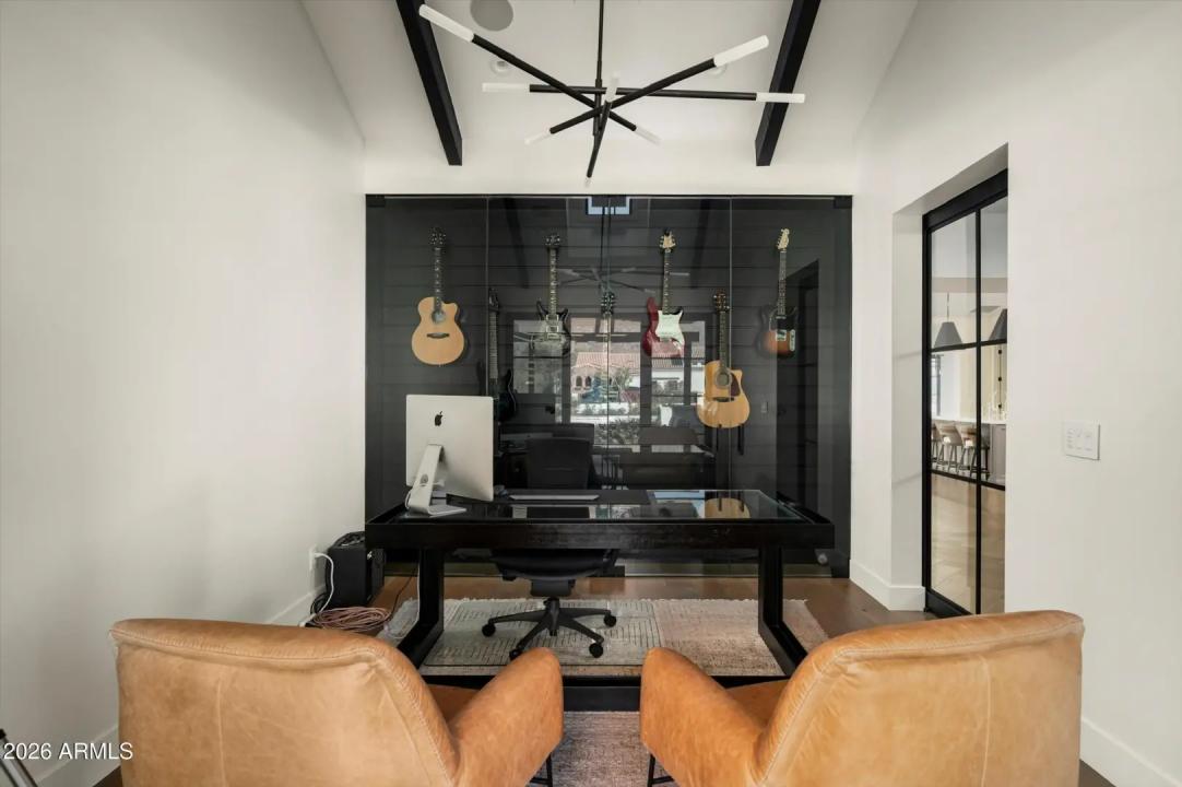 Real Estate Picture 34