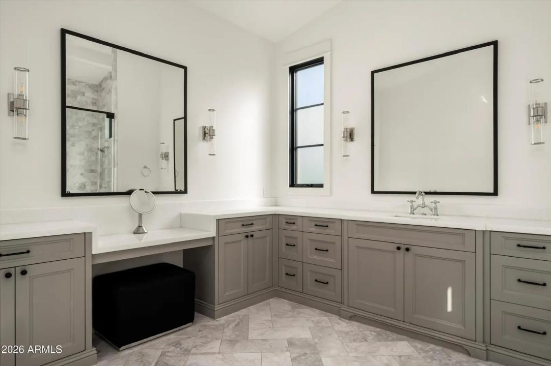 Real Estate Picture 26