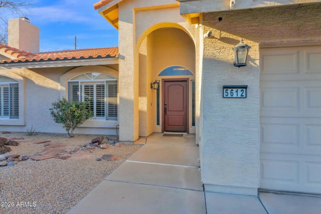 Real Estate Picture 10