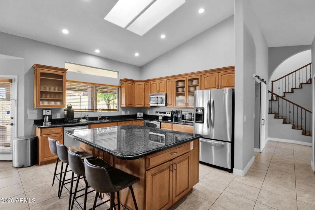 Real Estate Picture 19