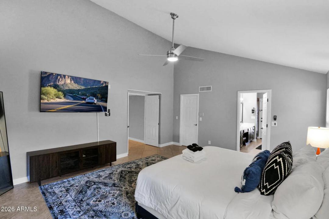 Real Estate Picture 27