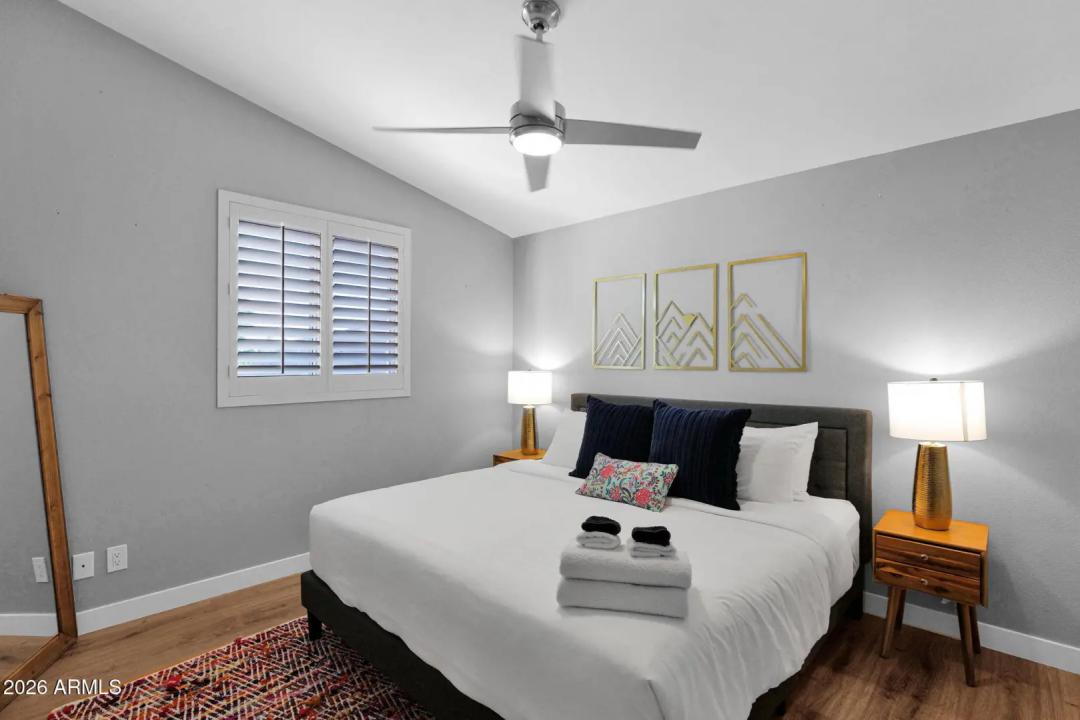 Real Estate Picture 36