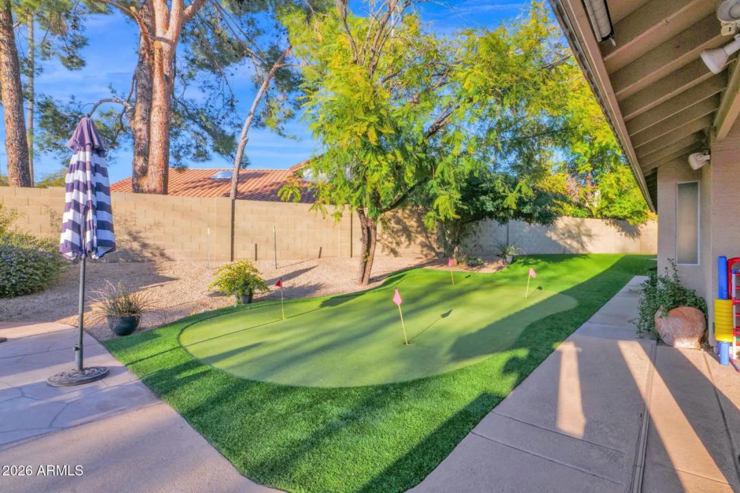 Real Estate Picture 38