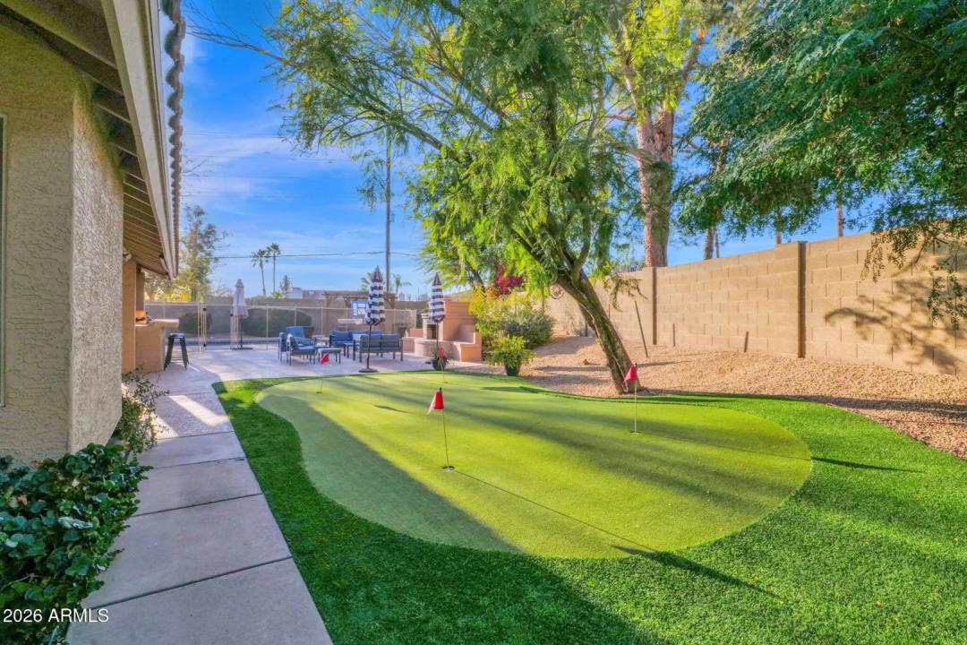 Real Estate Picture 39