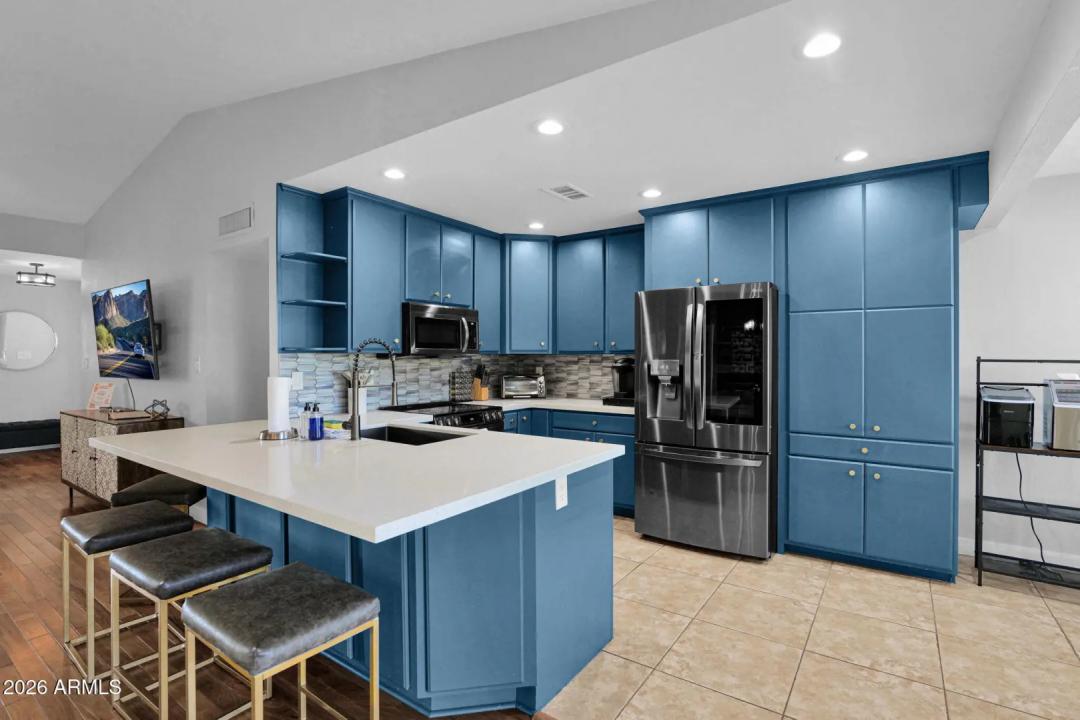 Real Estate Picture 19