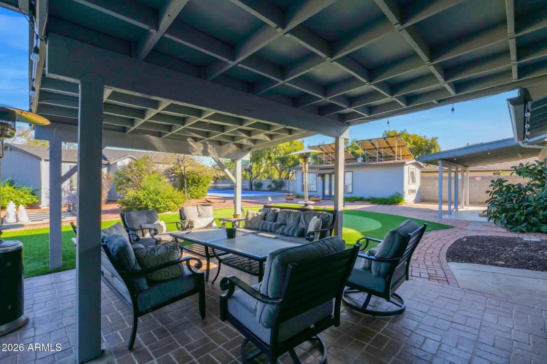 Real Estate Picture 37