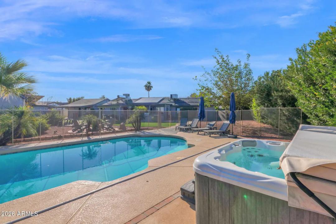 Real Estate Picture 45