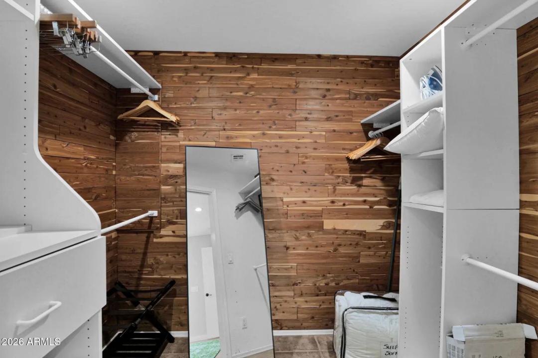 Real Estate Picture 60