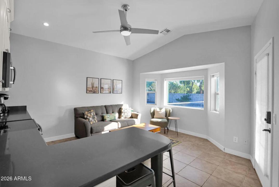 Real Estate Picture 64