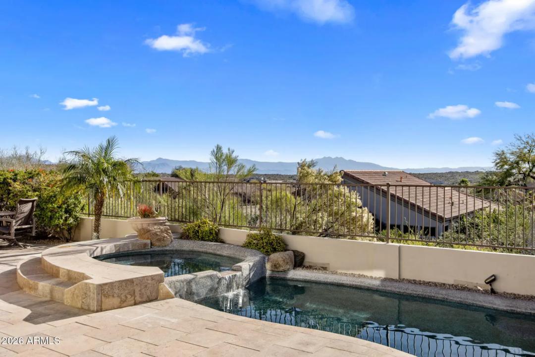 Real Estate Picture 26