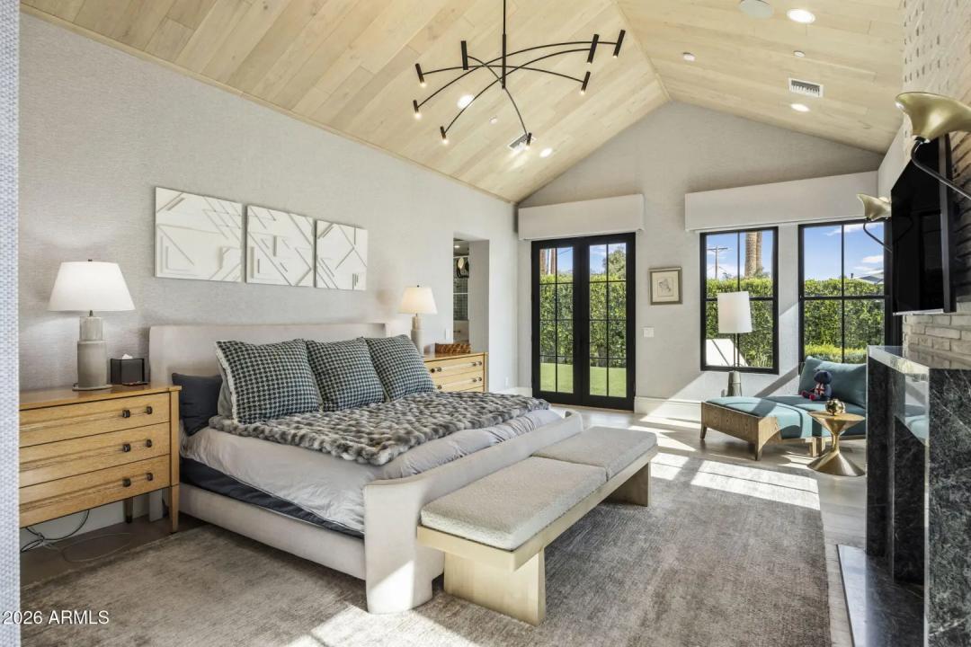 Real Estate Picture 34