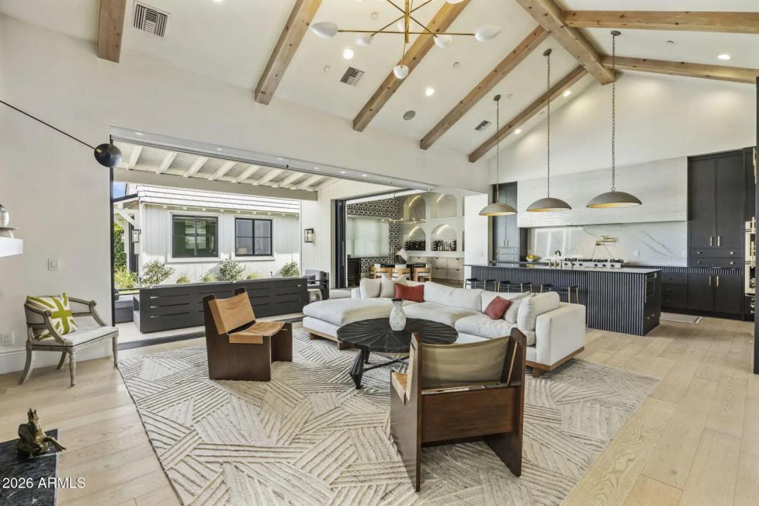 Real Estate Picture 2