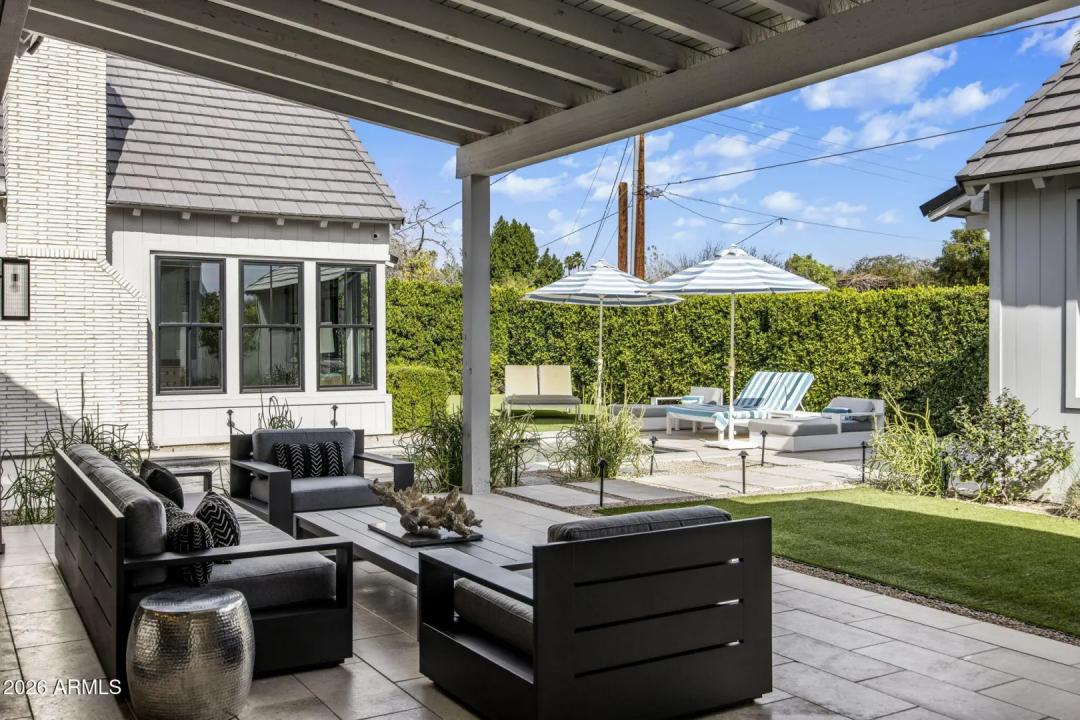 Real Estate Picture 54