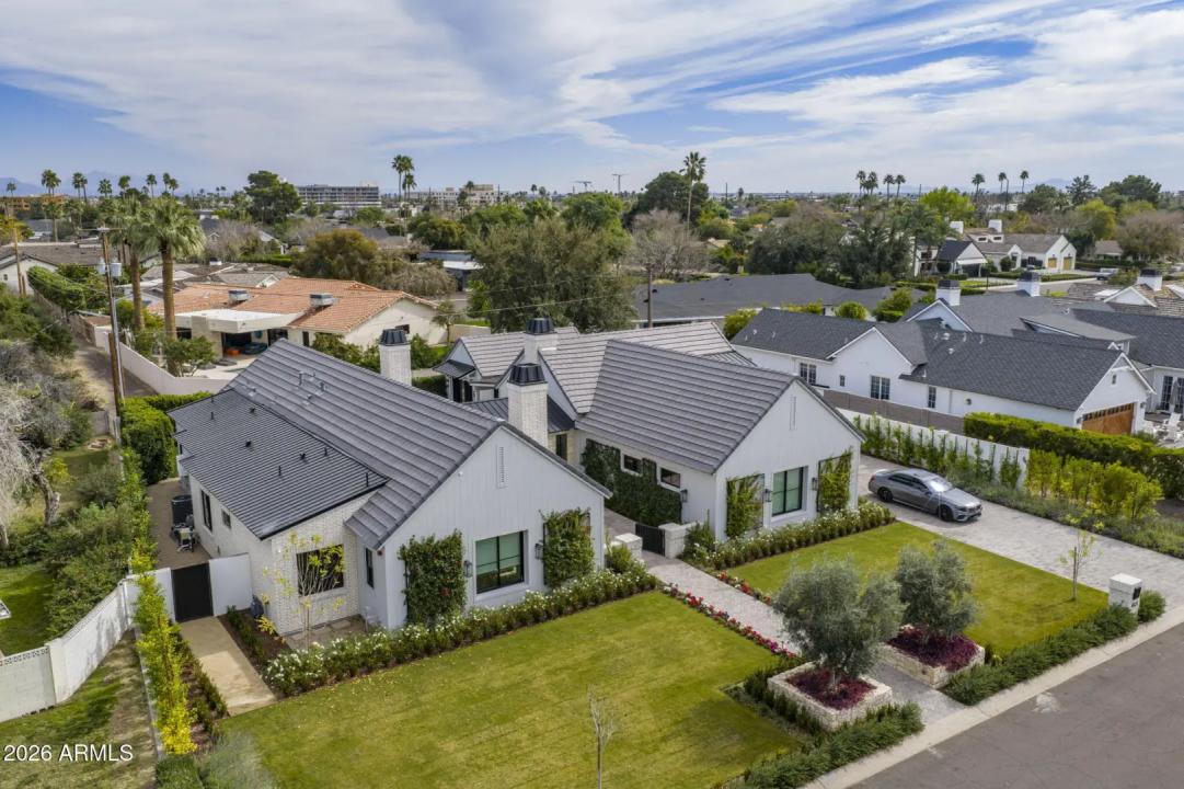 Real Estate Picture 77