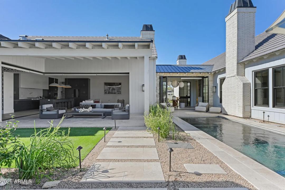 Real Estate Picture 53