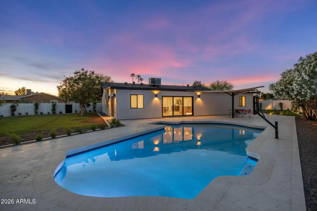 Real Estate Picture 42