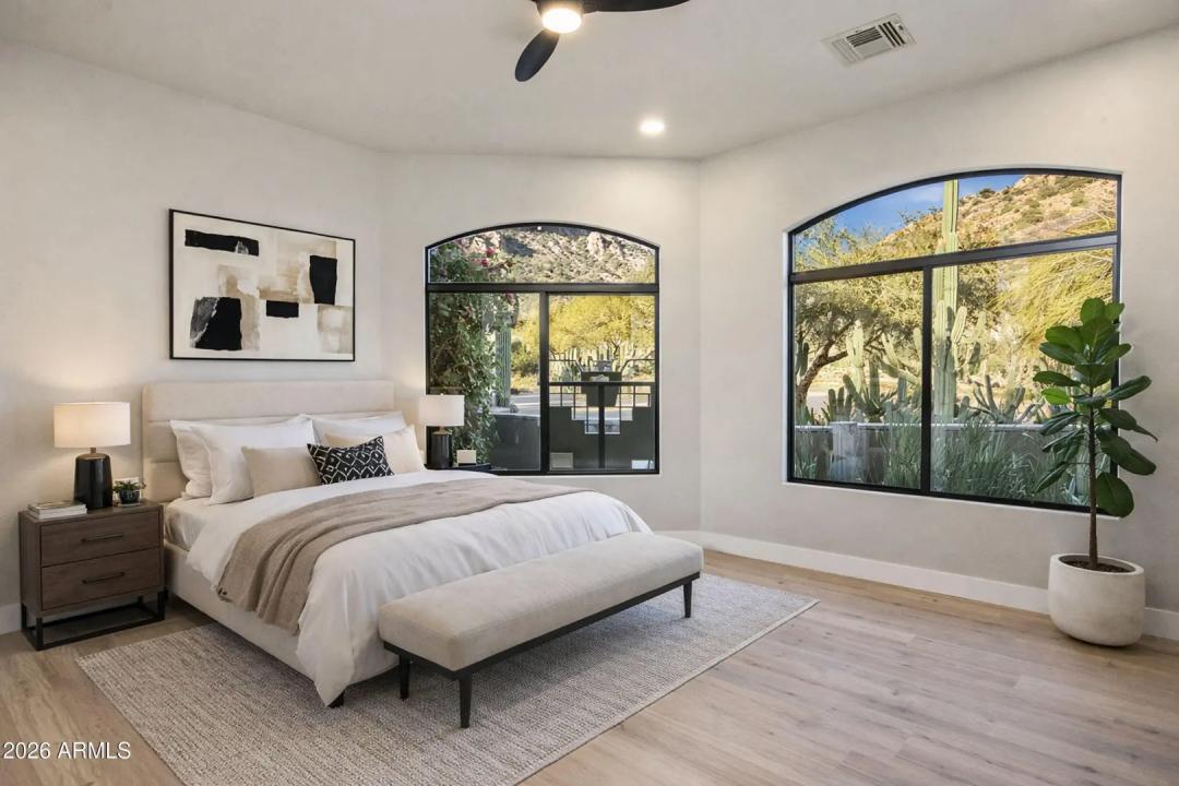 Real Estate Picture 30