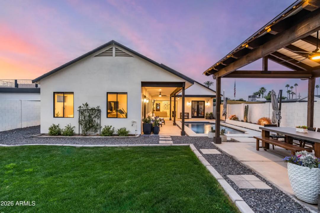 Real Estate Picture 27