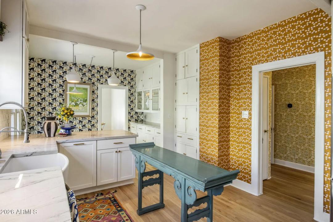 Real Estate Picture 15