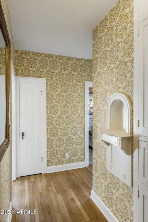 Real Estate Picture 17