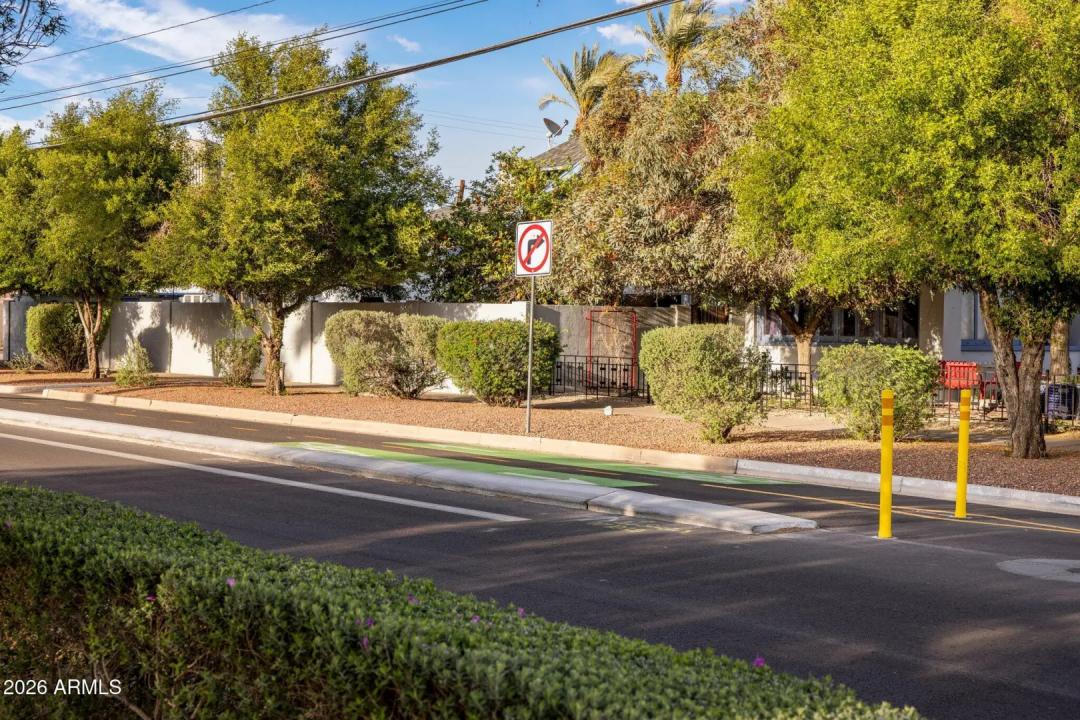 Real Estate Picture 29