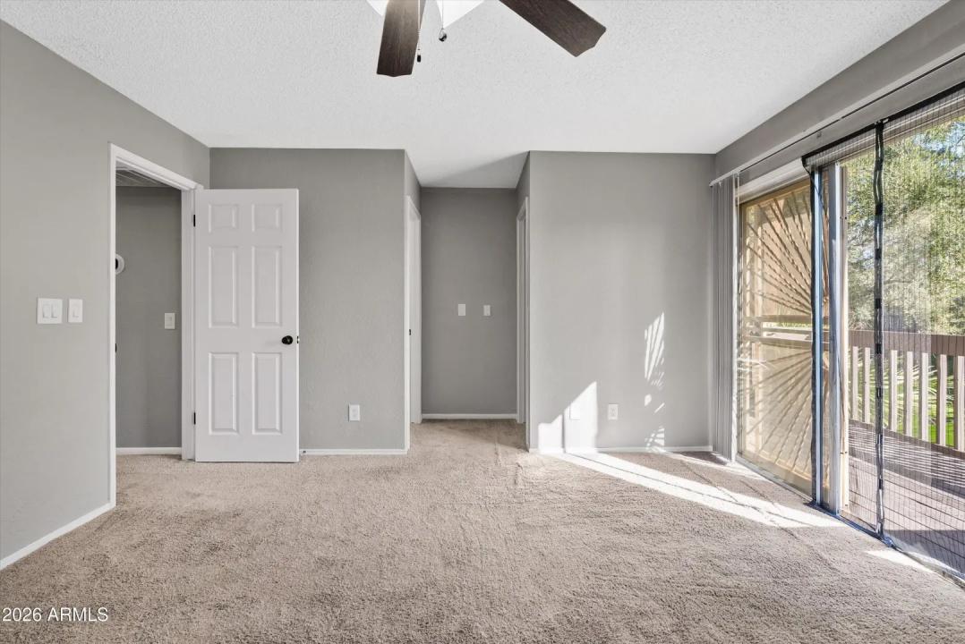 Real Estate Picture 18