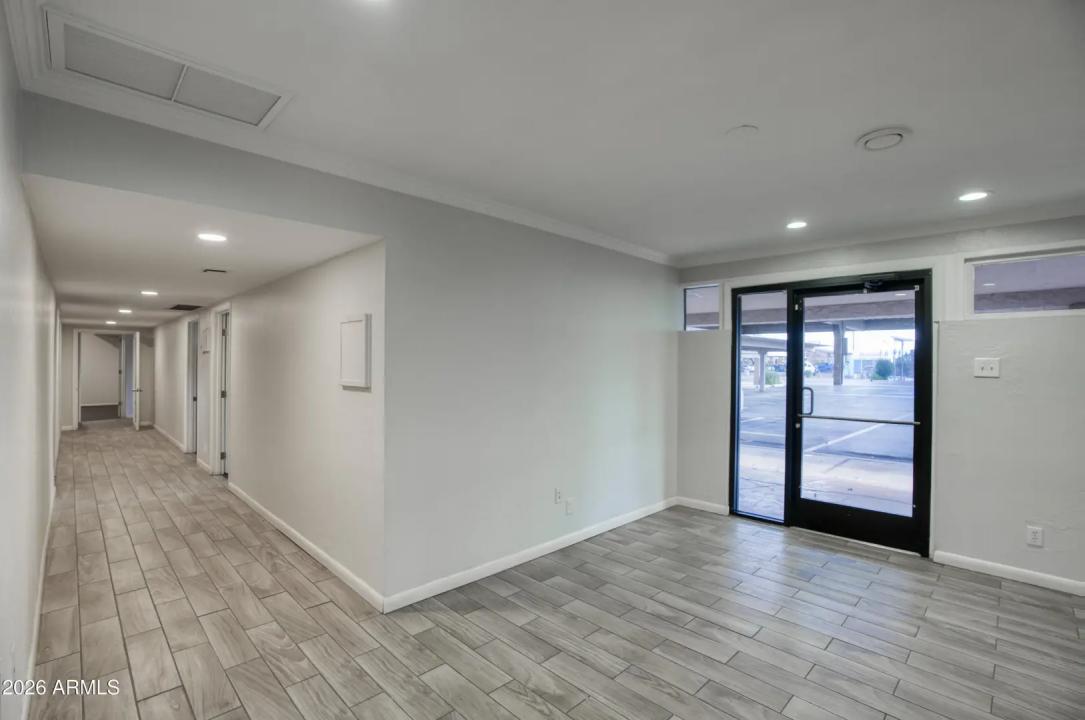 Real Estate Picture 8