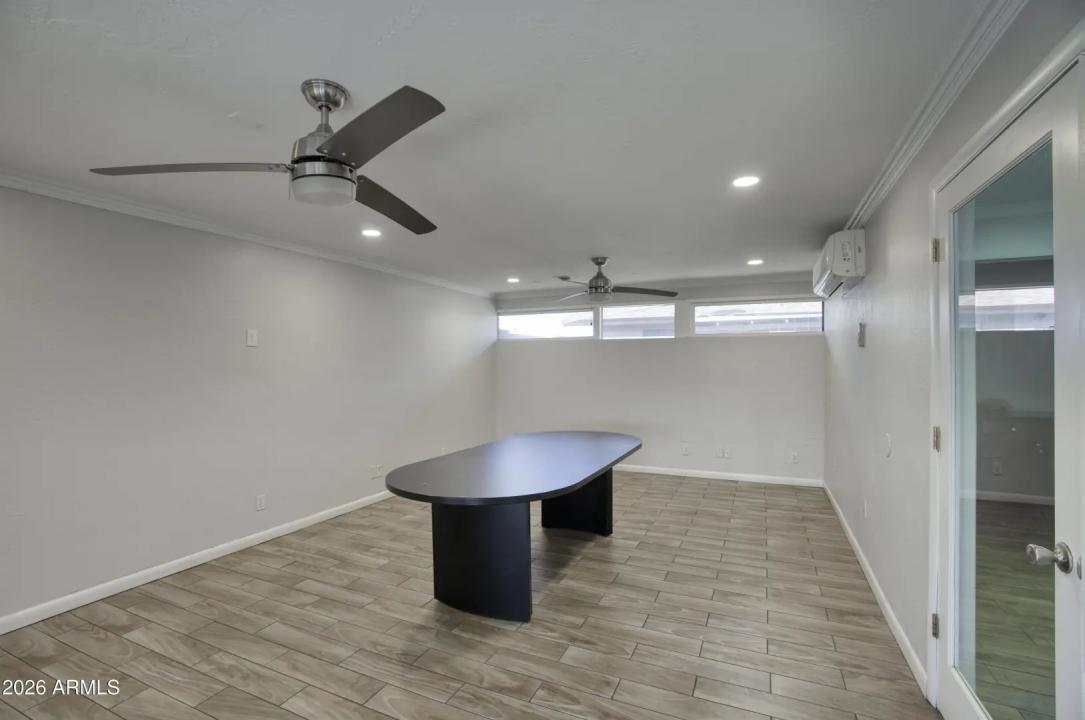 Real Estate Picture 9