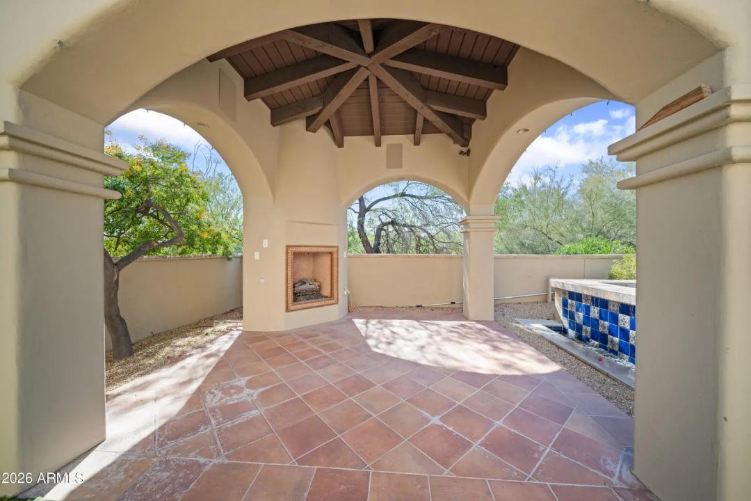 Real Estate Picture 64