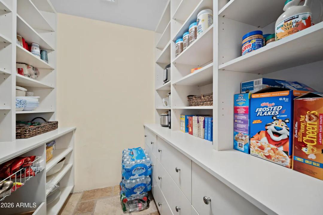 Real Estate Picture 23