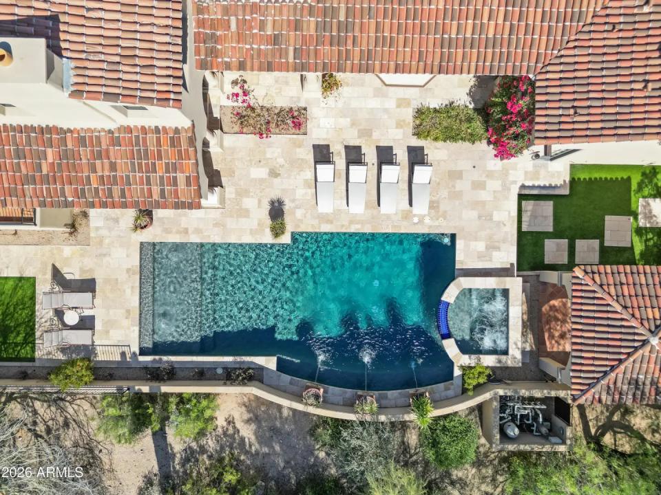 Real Estate Picture 66