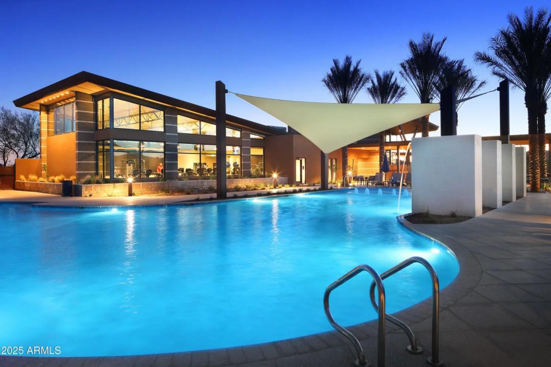 Real Estate Picture 37