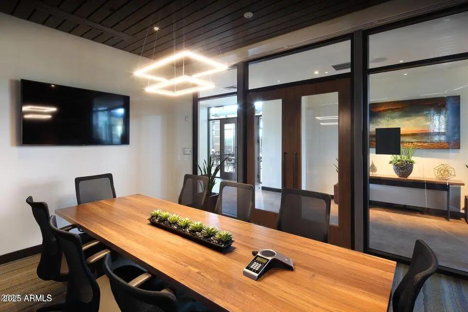 Real Estate Picture 40