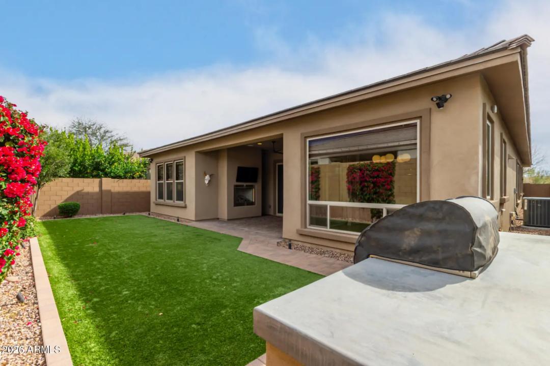 Real Estate Picture 29