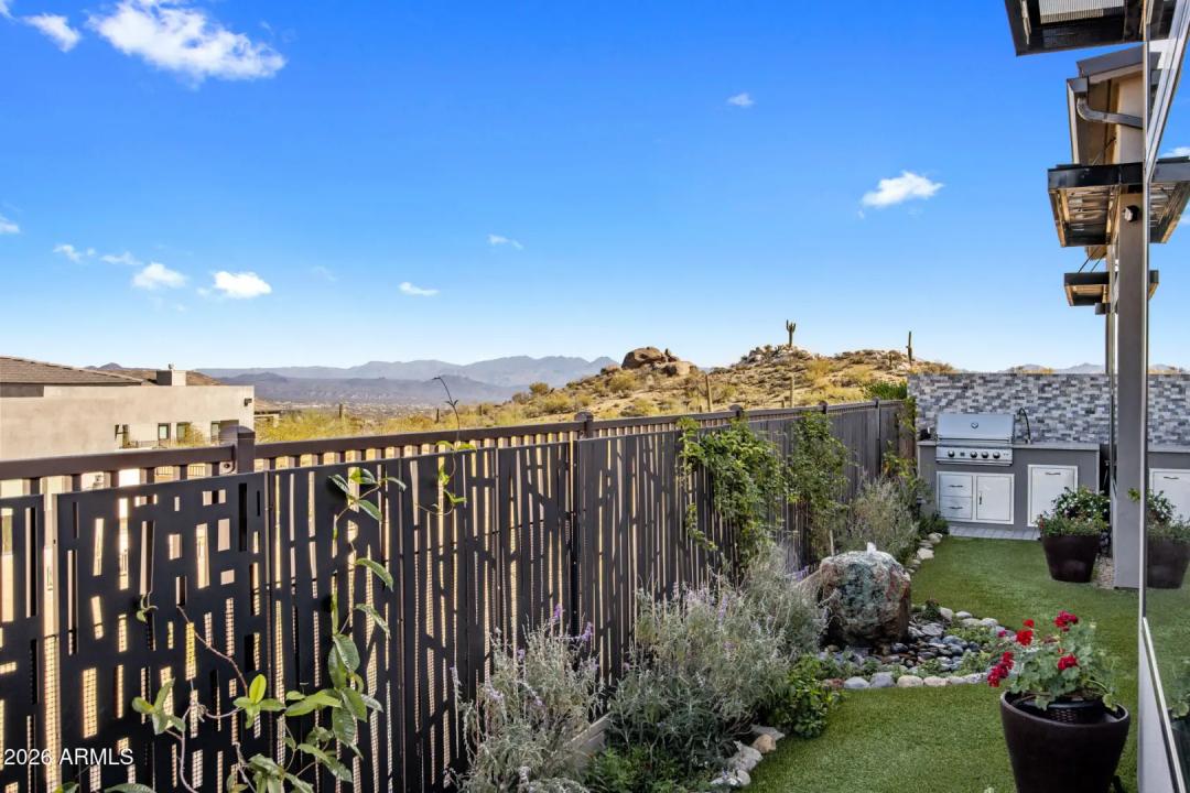 Real Estate Picture 45