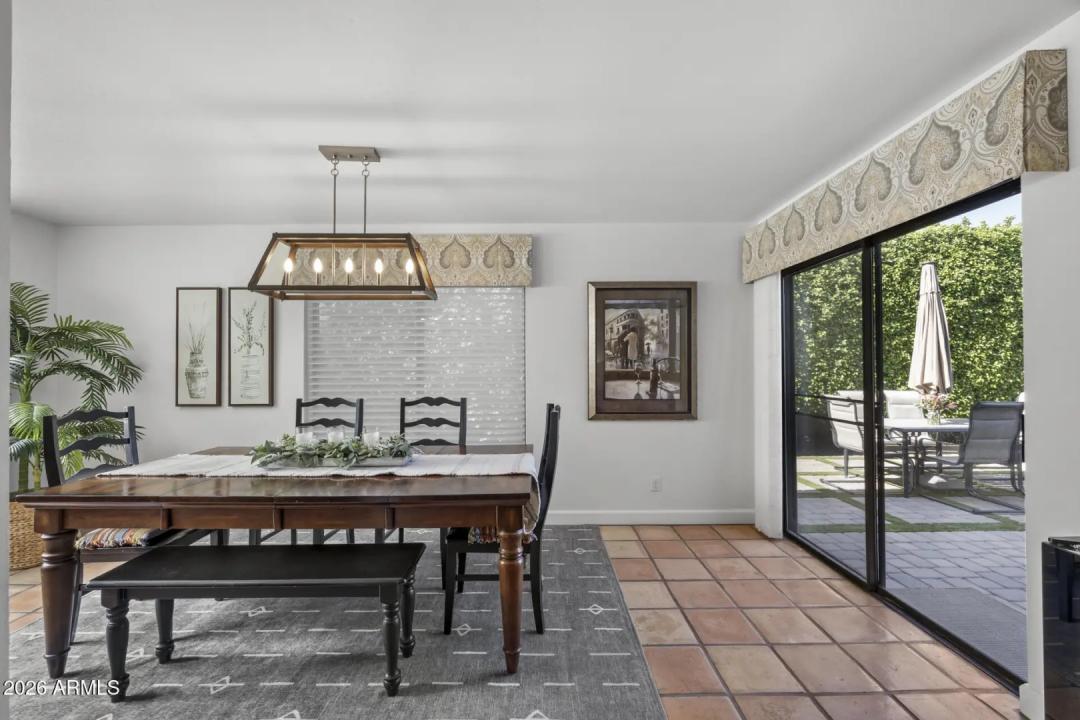 Real Estate Picture 10