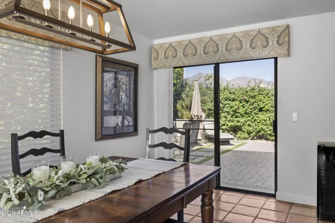 Real Estate Picture 12