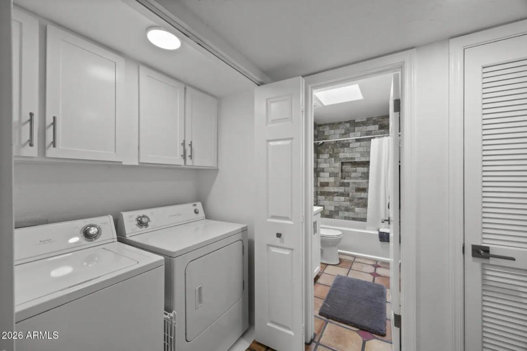 Real Estate Picture 20