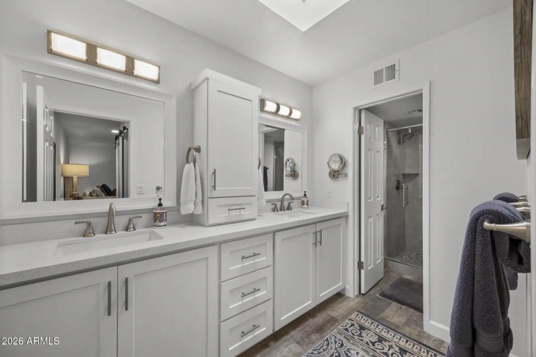 Real Estate Picture 31