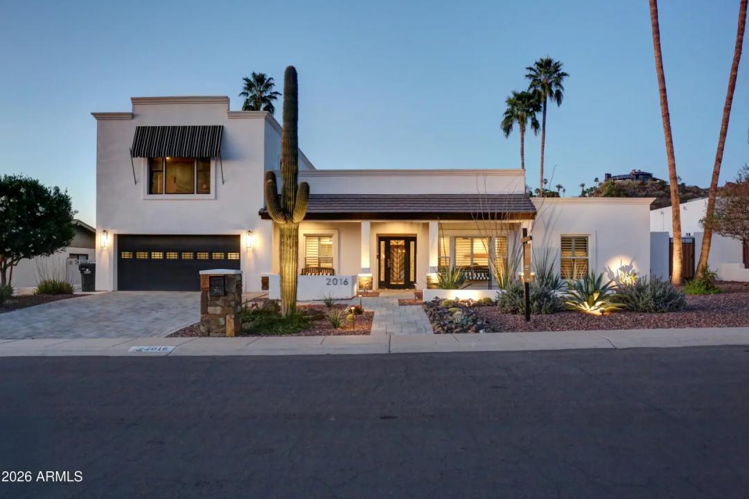 2016 E State Avenue Phoenix AZ 85020