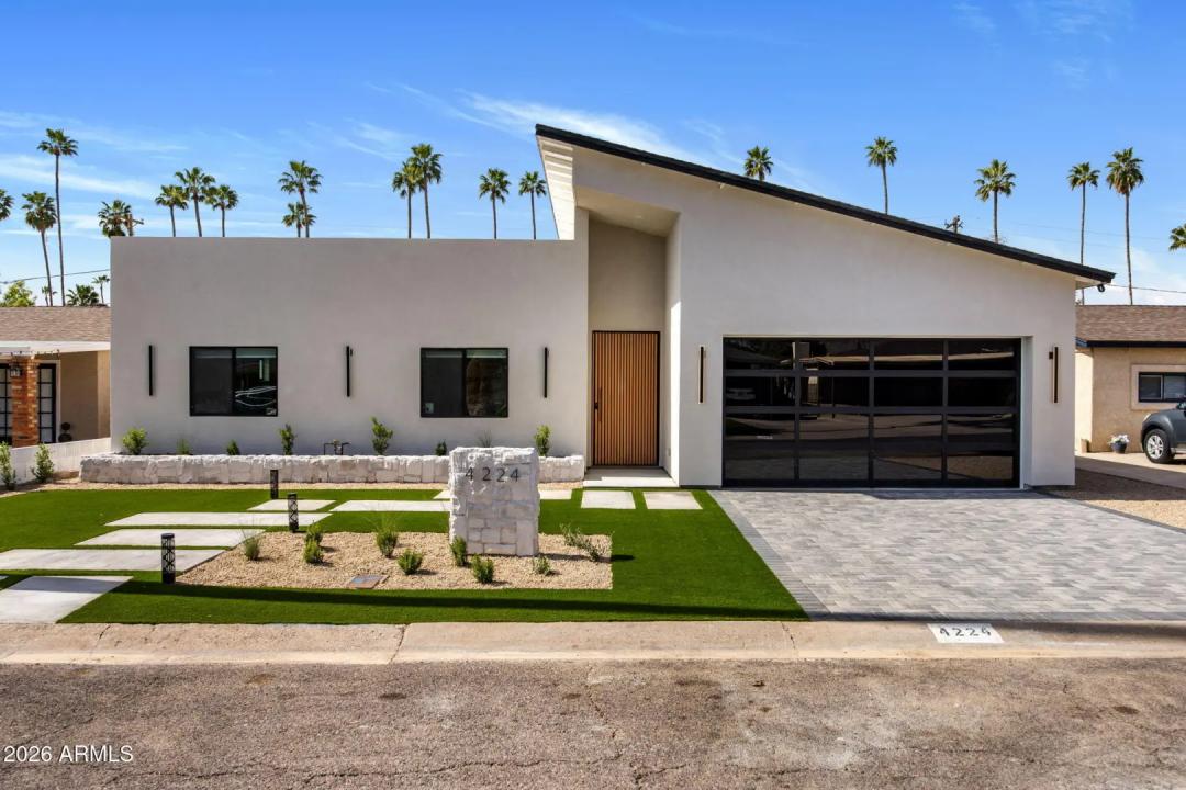 Real Estate Picture 1